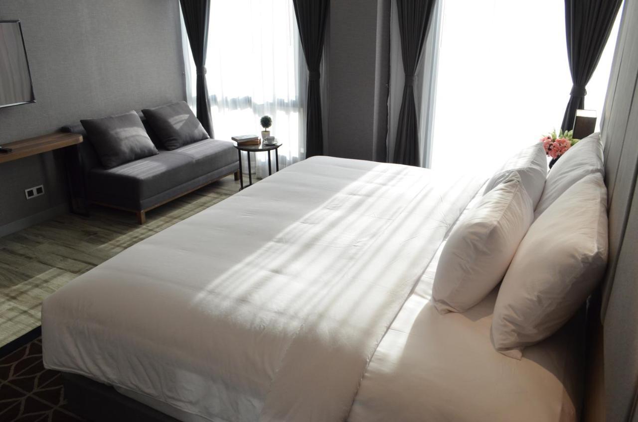 Ayathorn Bangkok Hotel Luaran gambar