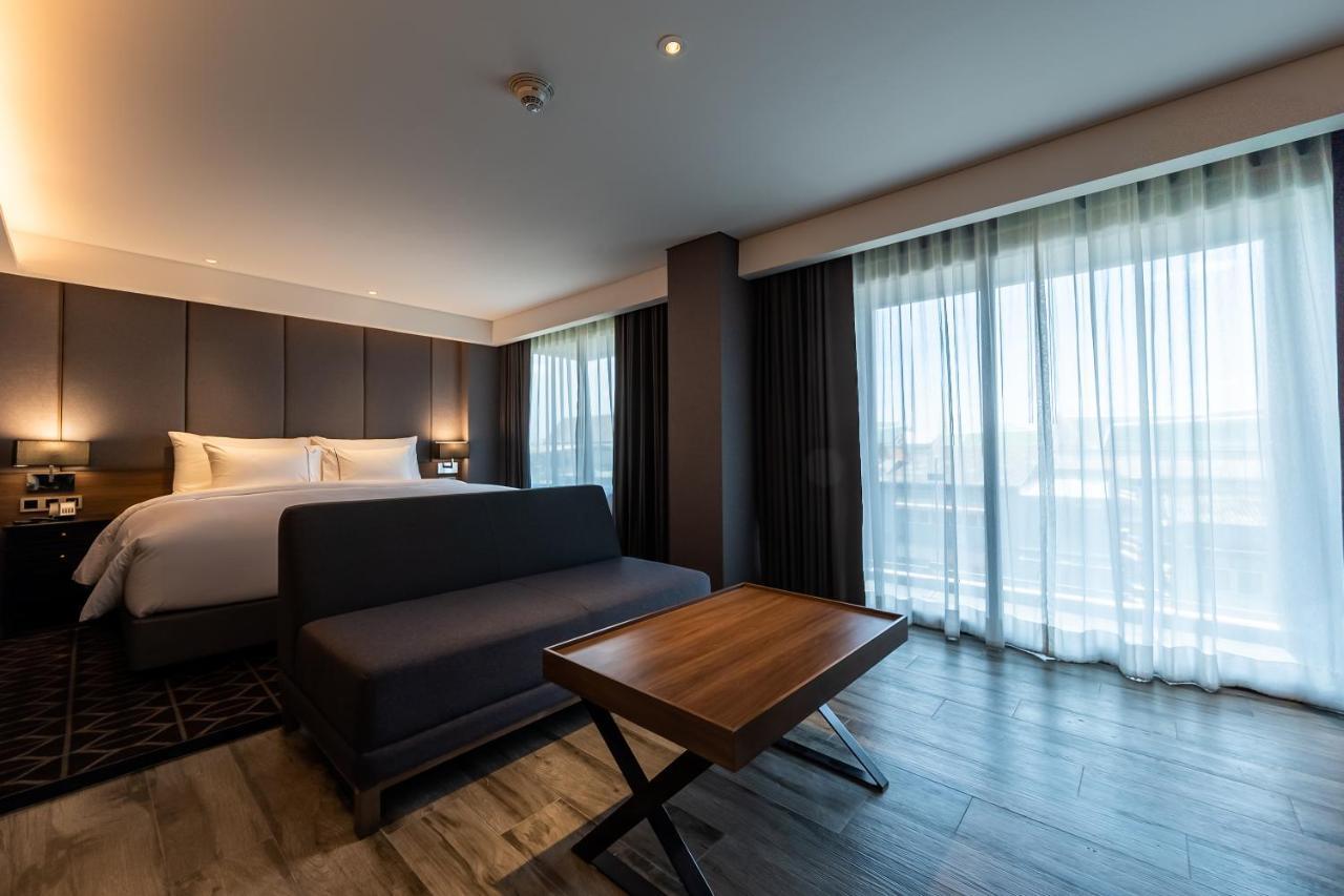Ayathorn Bangkok Hotel Luaran gambar