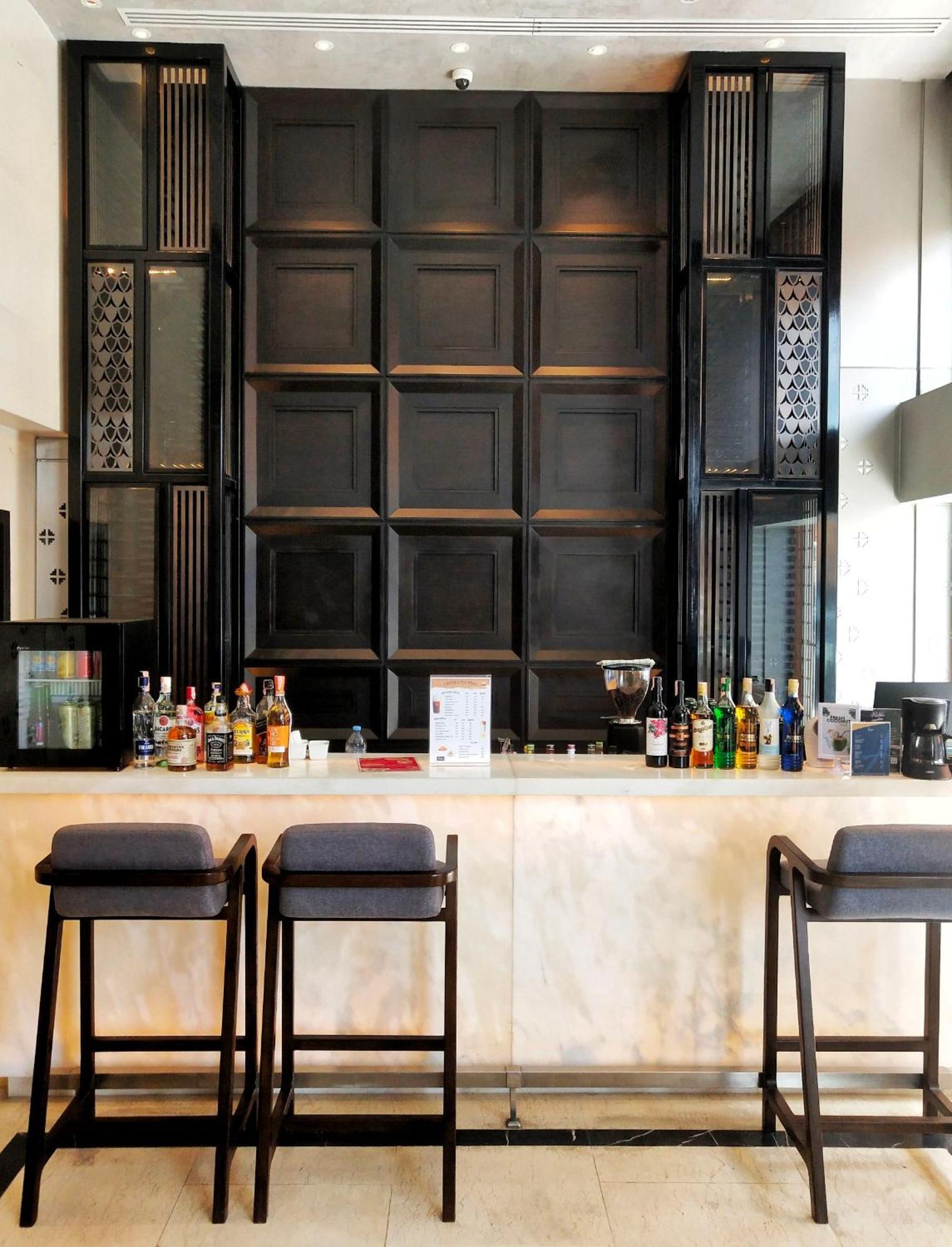 Ayathorn Bangkok Hotel Luaran gambar